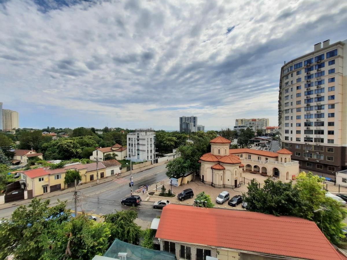 Apartamento Квартира На 10-Й Фонтана Odesa Exterior foto